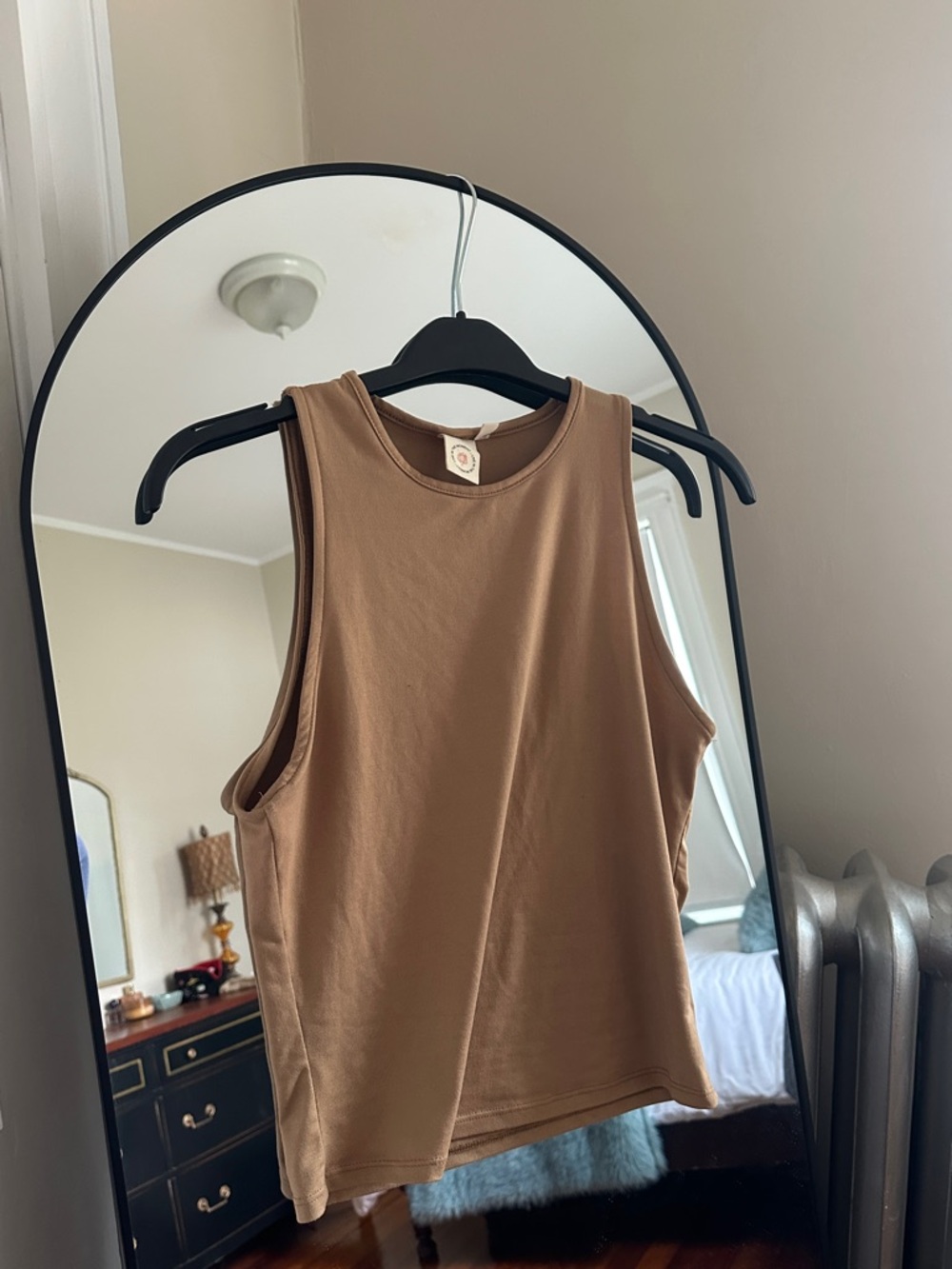 Everyday Scoop Neck Tank Top in Brown
